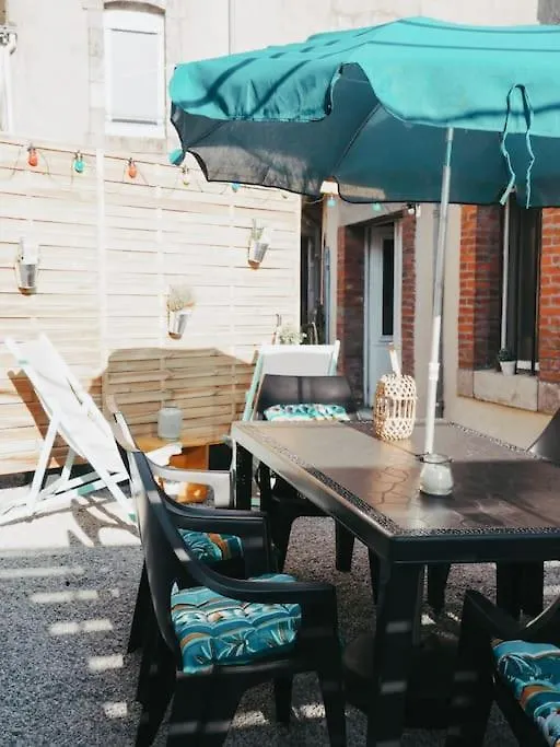 Lejlighed Appartement Avec Patio Saint Anne-dʼAuray